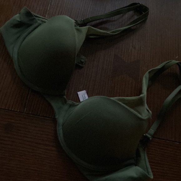 Victoria’s Secret bra - Picture 2 of 5